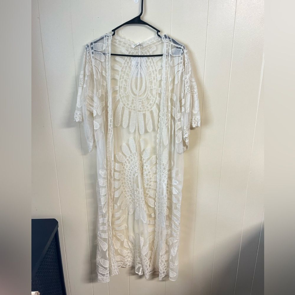 NWT Rebellion Again Ivory lace Kimono Open Front Cover Up Cardigan Duster Sz M
